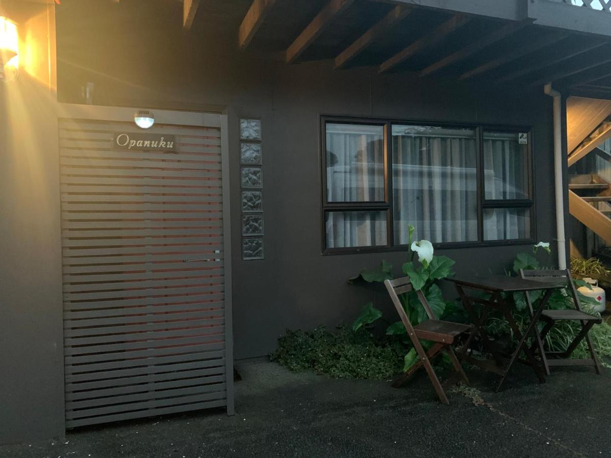 Opanuku Out West Otel Auckland Dış mekan fotoğraf