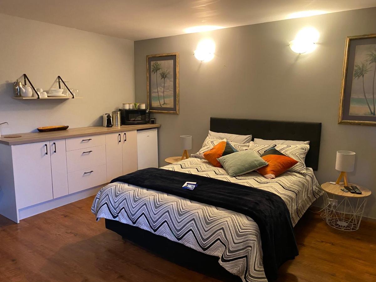 Opanuku Out West Otel Auckland Dış mekan fotoğraf